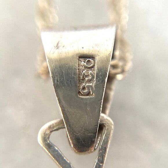 Sterling Silver 925 Bezel Set Oval Labradorite Garnet Pendant Necklace 20" Chain - Picture 9 of 16